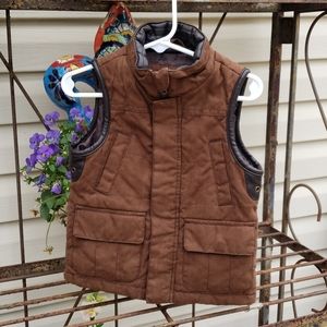 Class Club boys 2/3 faux suede vest